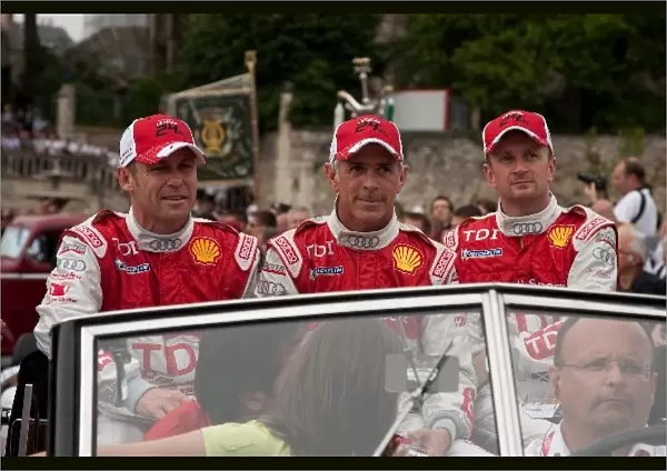 Le Mans 24 Hours: L-R: Tom Kristensen  /  Rinaldo Capello  /  Allan McNish, Audi