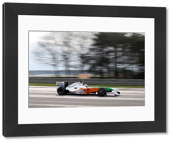 Force India F1 VJM02 Shakedown: Adrian Sutil, Force India F1 VJM02