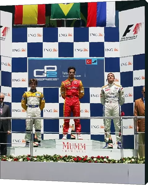 GP2 Series: The podium: Javier Villa Super Nova Racing, second; Lucas di Grassi Fat Burner Racing Engineering, race winner; Vitaly Petrov Barwa Addax Team