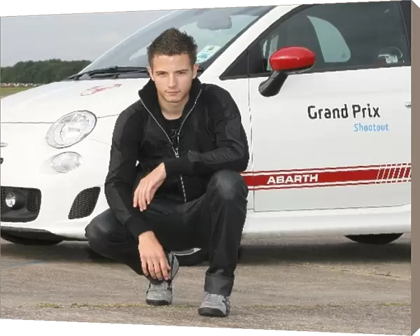 Grand Prix Shootout: Gianmarco Raimondo: Grand Prix Shootout, Driver Evaluation, Bruntingthorpe, England, 23 September 2009