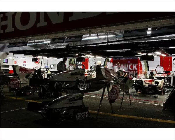 Formula One World Championship: Honda pits at night
