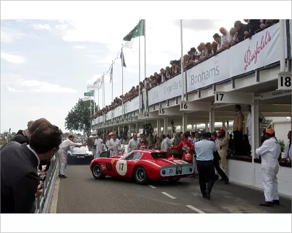 Goodwood Revival Meeting: Driver changes in the pits