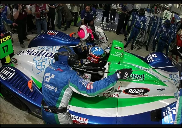 Le Mans 24 Hours: Eric Helary Pescarolo Sport Pescarolo C60 Judd confers with Franck Montagny