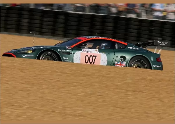 Le Mans 24 Hours: Darren Turner Aston Martin Racing Aston Martin DBR9