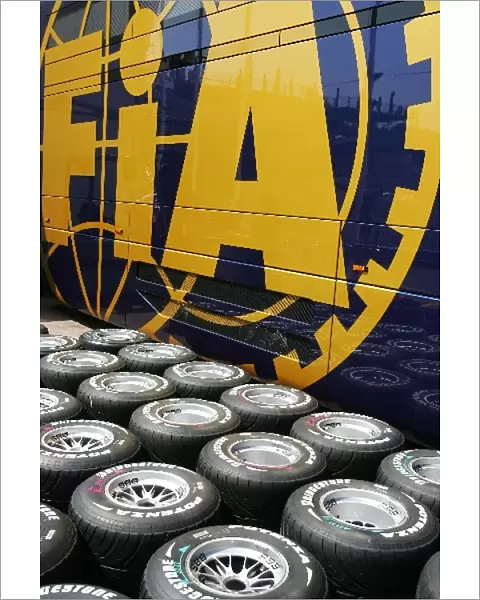 Formula One World Championship: FIA motorhome and tyres