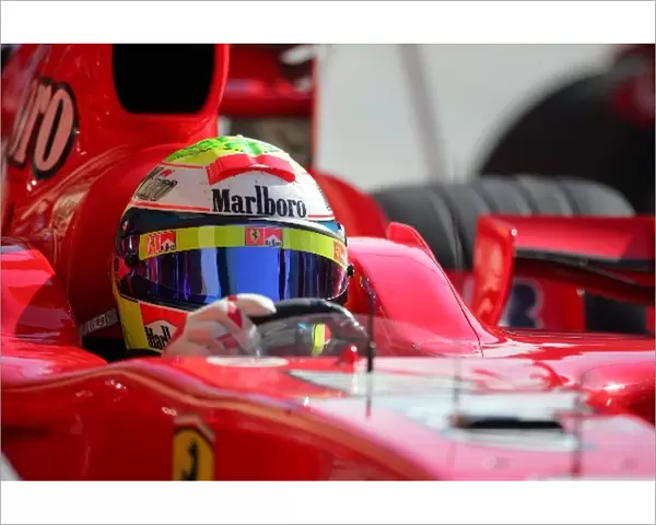 Formula One Testing: Felipe Massa Ferrari F2007 does a practice pitstop