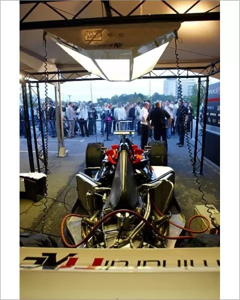 Minardi F1x2 Bulgaria: Crowds gather outside the garage of the Minardi F1x2