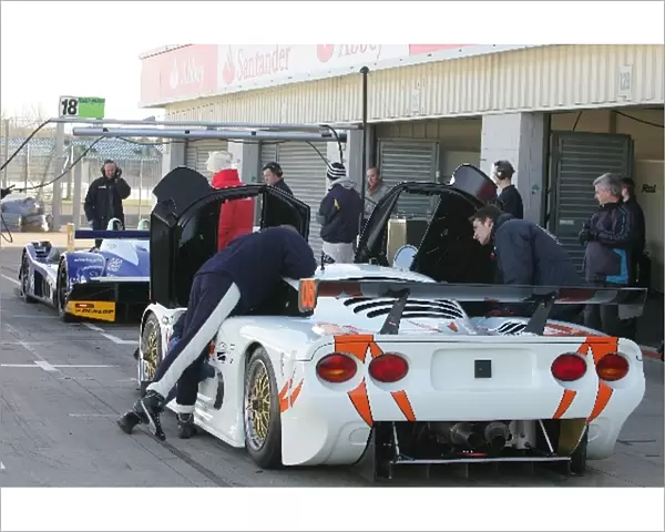 General Testing: Rollcentre Racing Mosler MT900 GT3 behind the Rollcentre Racing Pescarolo 01 Judd