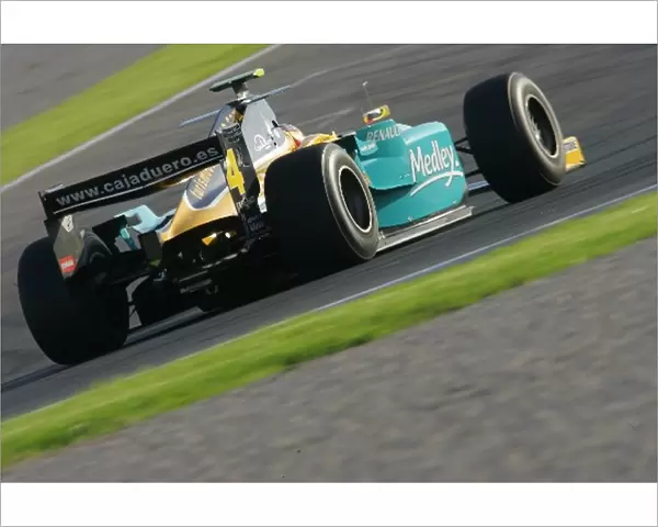 GP2 Series: Roldan Rodriguez Minardi Piquet Sports