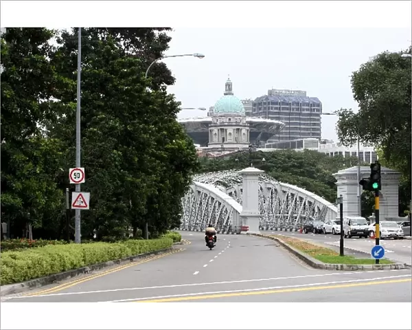 Singapore Grand Prix Circuit Preview: Turn 14, Anderson Bridge