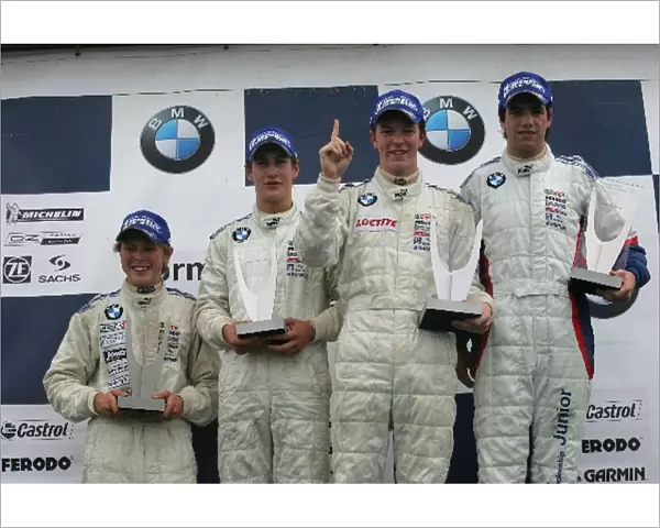 Formula BMW UK Championship: Race 2 podium - Henry Arundel Fortec Motorsport winner of the junior class, Oliver Oakes Carlin Motorsport 3rd