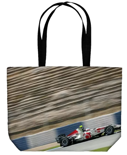 Formula 1 Testing: Rubens Barrichello Honda F1 RA106