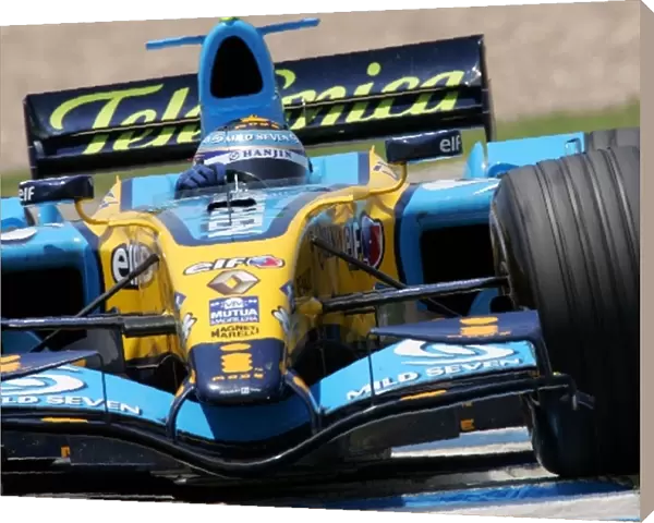 Formula 1 Testing: Heikki Kovalainen Renault R26