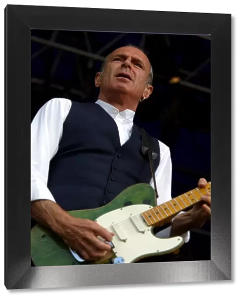Formula One World Championship: Francis Rossi of Status Quo rock Silverstone at the post race concert