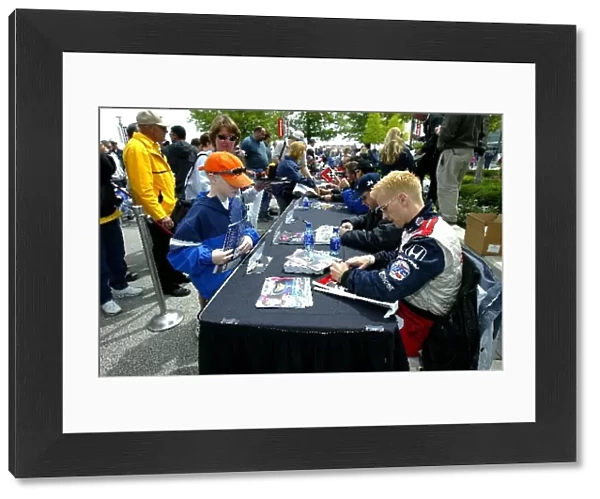Indy Racing League: Kenny Brack Rahal Racing Dallara Honda signs autographs for the fans