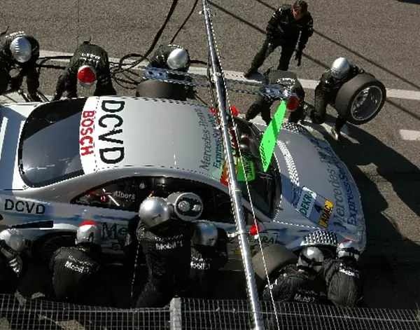 Pitstop practice of Christijan Albers (NED), Express-Service AMG-Mercedes