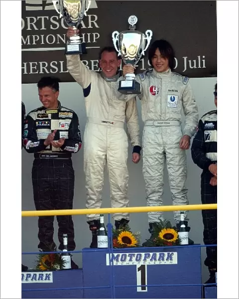 Podium, Hayanari Shimoda (JPN)  /  Andy Wallace (GBR), DBA4 03S - Zytek, RN Motorsports