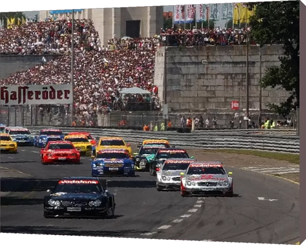 Start of the race, with Jean Alesi (FRA), AMG-Mercedes, Mercedes-Benz CLK-DTM