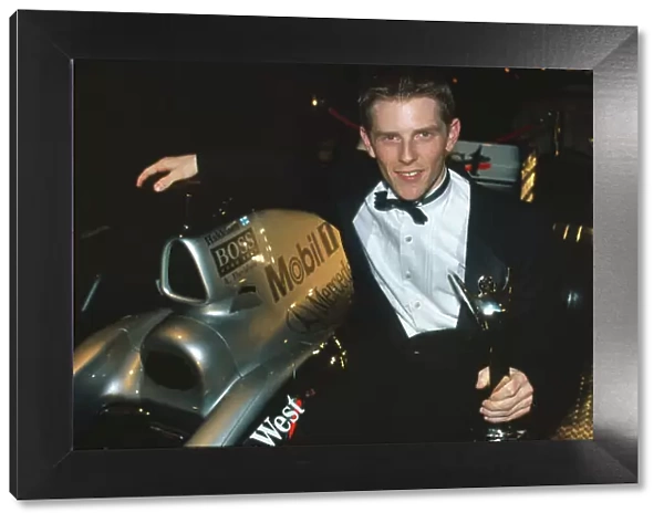 2000 Autosport Awards. Grovesnor House Hotel, Park Lane, England. 3 December 2000. Anthony Davidson wins the Autosport / McLaren BRDC Young Driver of The Year Award. World Copyright: Matt Jennings  /  LAT Photographic. Ref: Colour Transparency