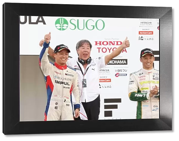 2017 Japanese Super Formula. Sugo, Japan. 23rd - 24th September 2017. Rd 6. Winner Yuhi Sekiguchi ( #19 ITOCHU ENEX TEAM IMPUL SF14 ) podium portrait World Copyright: Yasushi Ishihara  /  LAT Images. Ref: 2017_SF_Rd6_011