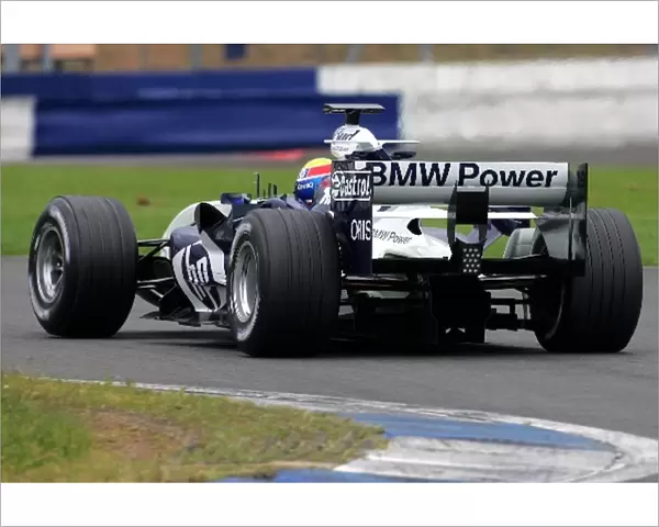 Formula One Testing: Mark Webber Williams BMW FW27