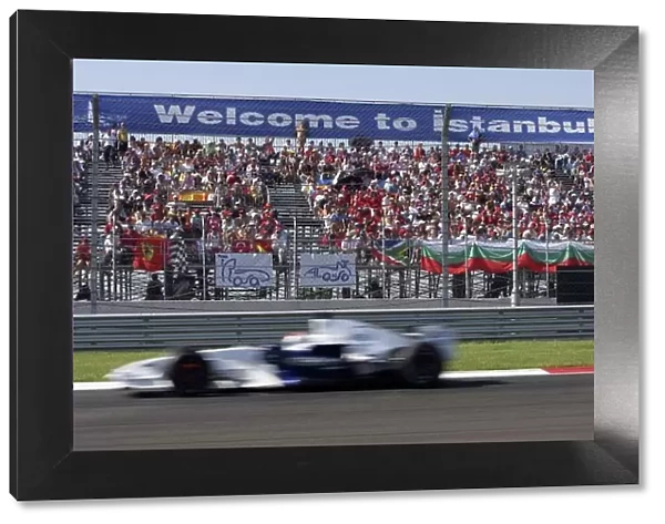 2006 Turkish Grand Prix - Sunday Race Istanbul Park, Istanbul, Turkey. 24th - 27th August. Robert Kubica, BMW-Sauber F1.06, action. World Copyright: Lorenzo Bellanca / LAT Photographic ref: Digital Image ZD2J9261