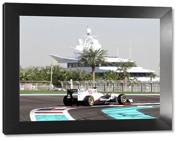 Formula One Testing, Day Two, Abu Dhabi Young Driver Test, Yas Marina Circuit, Abu Dhabi, UAE, Wednesday 16 November 2011