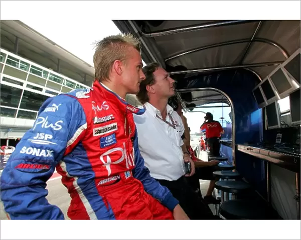 GP2 Series: Heikki Kovalainen Renault R25 and Christian Horner Red Bull Racing Sporting Director