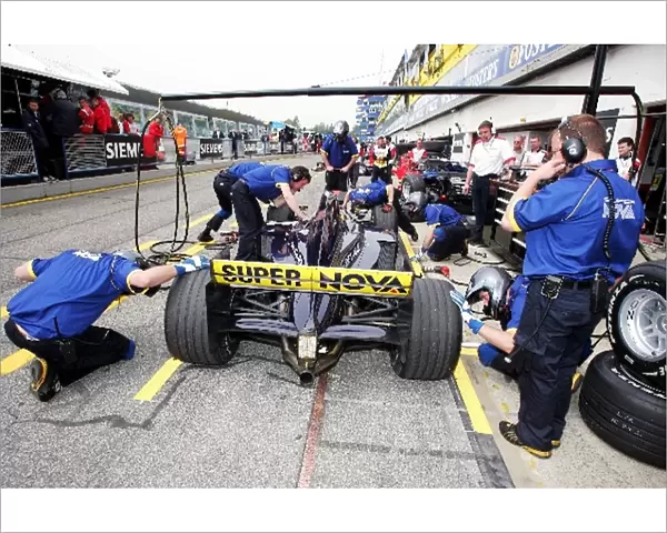 GP2: Giorgio Pantano Super Nova in the pits