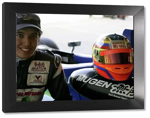 2007 British Formula Three Championship. Silverstone, England. 11th and 12th August 2007. Rodolfo Gonzalez, (T-Sport). Portrait. World Copyright: Drew Gibson / LAT