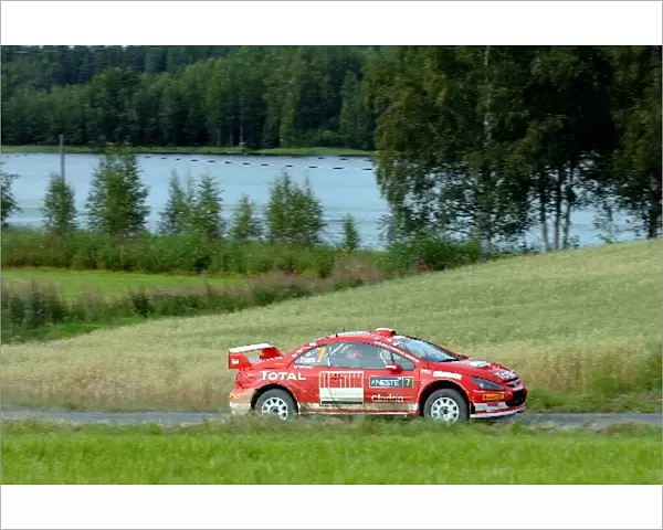FIA World Rally Championship: Rally leader Marcus Gronholm, Peugeot 307 WRC, on stage 16