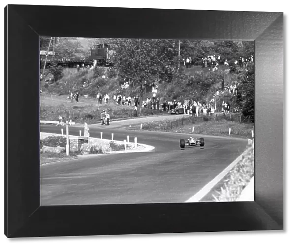 1967 Belgian Grand Prix. Spa-Francorchamps, Belgium. 18 June 1967. Jim Clark, Lotus 49-Ford, 6th position, action. World Copyright: LAT Photographic Ref: Autosport b&w print