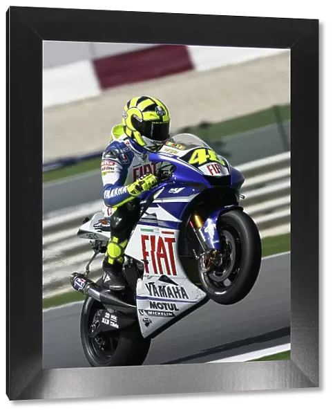 MotoGP. Valentino Rossi (ITA) FIAT Yamaha YZR-M1.