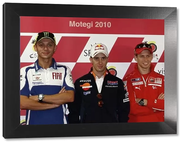 MotoGP. Front row of the grid:. Pole: Andrea Dovizioso (ITA), Repsol Honda, centre.