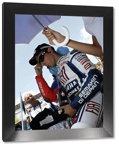 MotoGP. Jorge Lorenzo (ESP), FIAT Yamaha Team, won his home race.