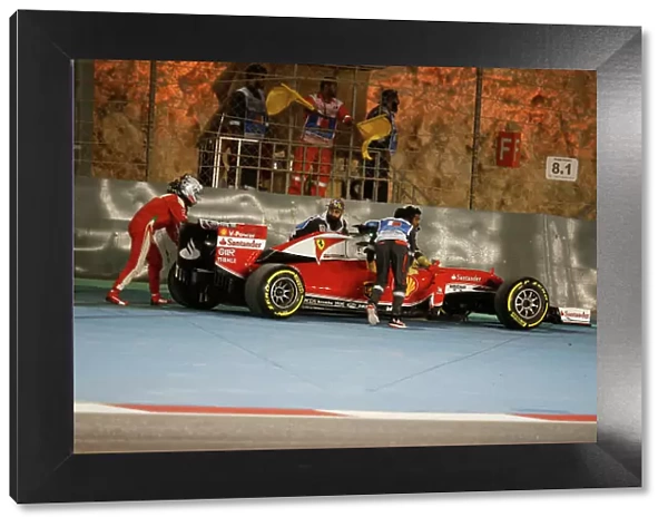 F1, Formula 1, Formula One, Bahraini, Bah, Gp, Grand Prix, Yellow Flags, Marshals, Action”