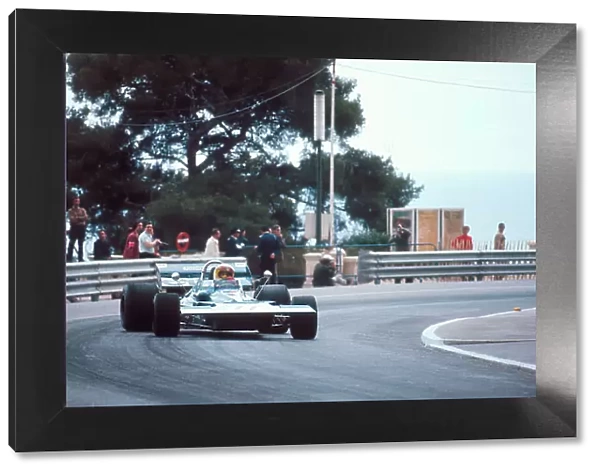 1971 Monaco Grand Prix. Monte Carlo, Monaco. 21-23 May 1971. Jackie Stewart (Tyrrell 003 Ford) 1st position at Massenet. Ref-71 MON 03. World Copyright - LAT Photographic