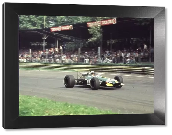 Jack Brabham, Brabham BT26 (retired) Italian Grand Prix, Monza 8th September 1968 Rd 9 World LAT Photographic Tel: +44 (0) 181 251 3000 Fax: +44 (0) 181 251 3001 Ref: 68 ITA 018