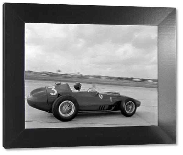 1959 United States Grand Prix. Sebring, Florida, USA. 10-12 December 1959. Cliff Allison (Ferrari Dino 246) retired. Ref-5558. World Copyright - LAT Photographic