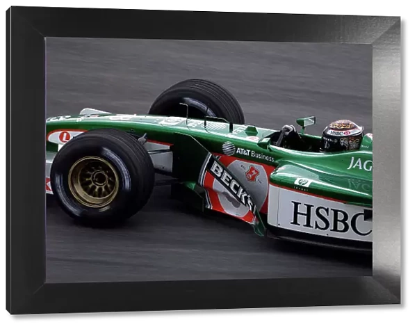 2001 Malaysian Grand Prix Sepang, Kuala Lumpur, Malaysia. 16th - 18th March 2001. Eddie Irvine, Jaguar Cosworth - action. Saturday Qualifying. World Copyright: Steve Etherington  /  LAT Photographic. ref: 18mb Digital Image