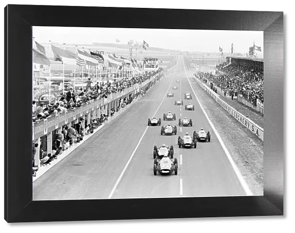 1960 French Grand Prix Reims, France. 3rd Julr 1960 World Copyright - LAT Photographic ref: 8711A_12A