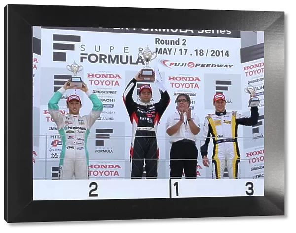 2014 Super Formula Series. Fuji, Japan. 17th - 18th May 2014. Rd 2. Race 1 - Winner Joao Paulo de Oliveira ( #19 Lenovo TEAM IMPUL SF14 ) 2nd position Kazuki Nakajima ( #37 TEAM TOM'S SF14 ) 3rd position Loic Duval ( #8 Team KYGNUS SUNOCO SF14)
