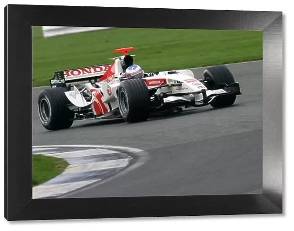 2006 Formula One World Championship, Silverstone, UK. Testing 25th-28th April 2006, Jenson Button (GBR), Honda, World Copyright: Jakob Ebrey / LAT Photographic