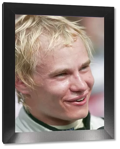 2007 British Formula Three Championship. Brands Hatch, England. 14th - 15th July 2007. Sebastian Hohenthal (Fortec Motorsport) celebrates in parc ferme after winning the race. Portrait. World Copyright: Drew Gibson / LAT Photographic. Ref