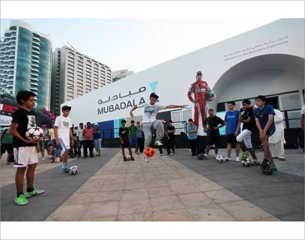 Formula One World Championship: Fanzone: Formula One World Championship, Rd 19, Abu Dhabi Grand Prix, Practice Day, Yas Marina Circuit, Abu Dhabi