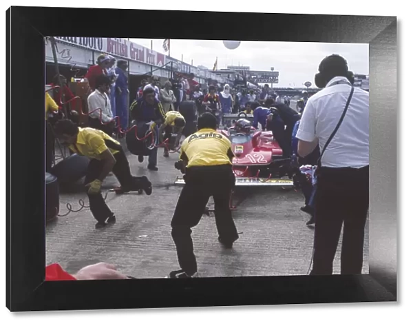 1979 British Grand Prix: Gilles Villeneuve 14th position, pit stop, action