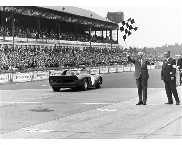 1965 Nurburging 1000 Kms: John Surtees  /  Ludovico Scarfiotti, 1st Place