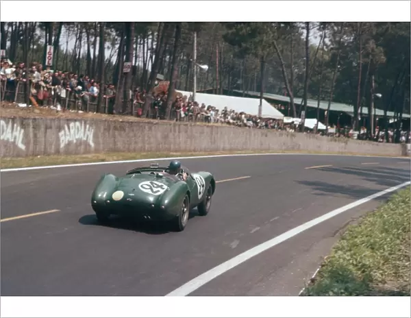 1957 Le Mans 24 hours: Peter Jopp  /  Dickie Stoop, retired