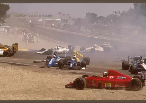 1989 French Grand Prix: The aftermath of Mauricio Gugelmins huge crash on the start of the race at Epingle Ecole