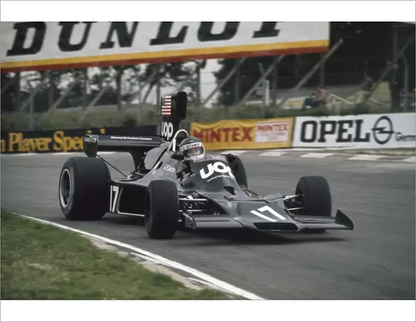1974 British Grand Prix: Jean-Pierre Jarier, Shadow DN3-Ford, retired. Action